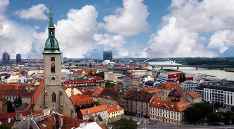 Братислава